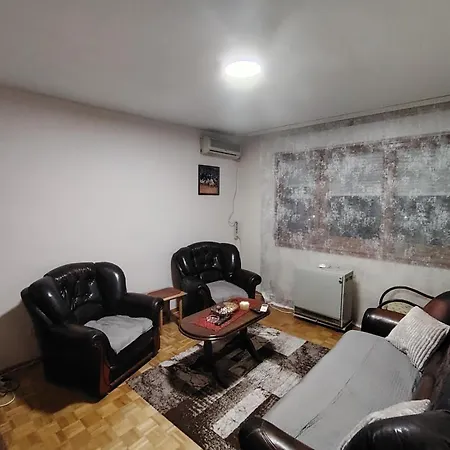 Apartment Partenon *