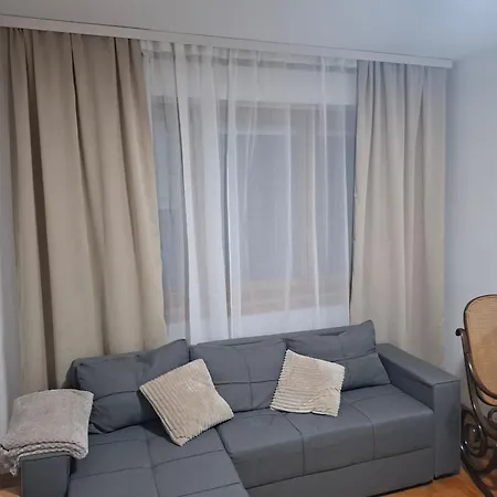 Partenon アパート *